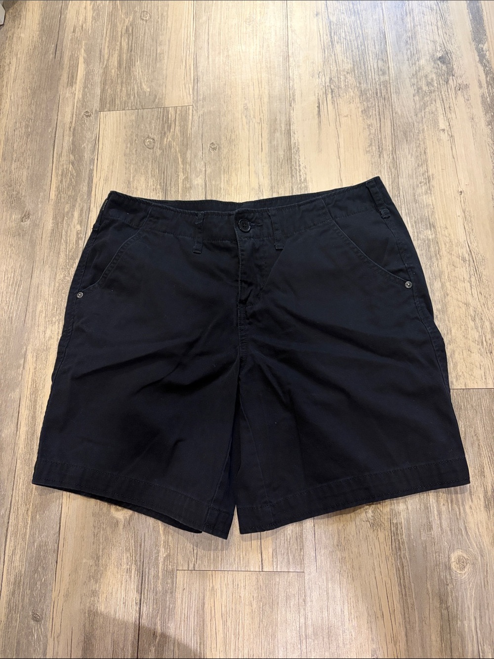 VENUS Black Women's Shorts